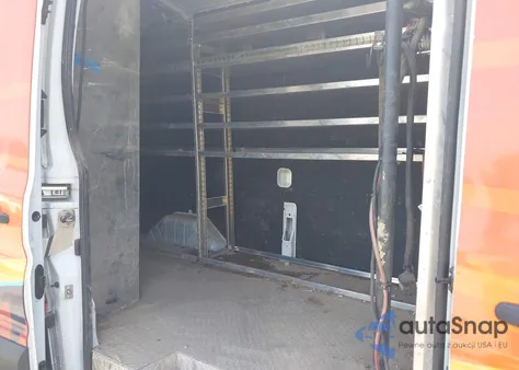 2021 Ford Transit-350 Cargo Van z USA, uszkodzony, nr VIN 1FTBW3XG3MKA51899